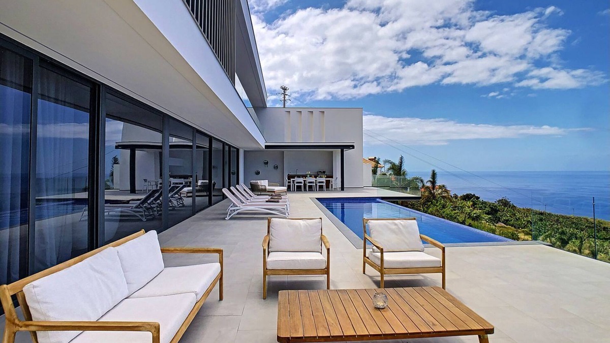 Tabua House | Heaven's Nest by LovelyStay