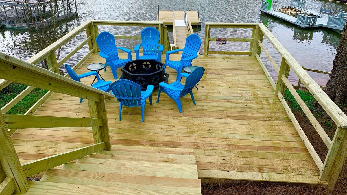 Conover House | Heavenly Harbor - Lake Life at its Best!