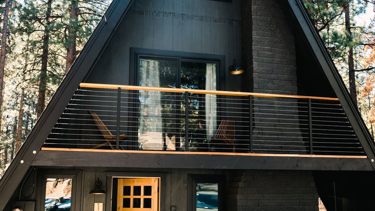 South Lake Tahoe Cabin | Heavenly Valley A Frame - 5 min walk to Heavenly Mountain