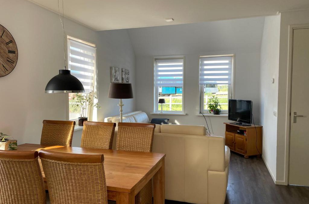 Buitenpost Apartment | Heerlijk hoek appartement net buiten het dorp