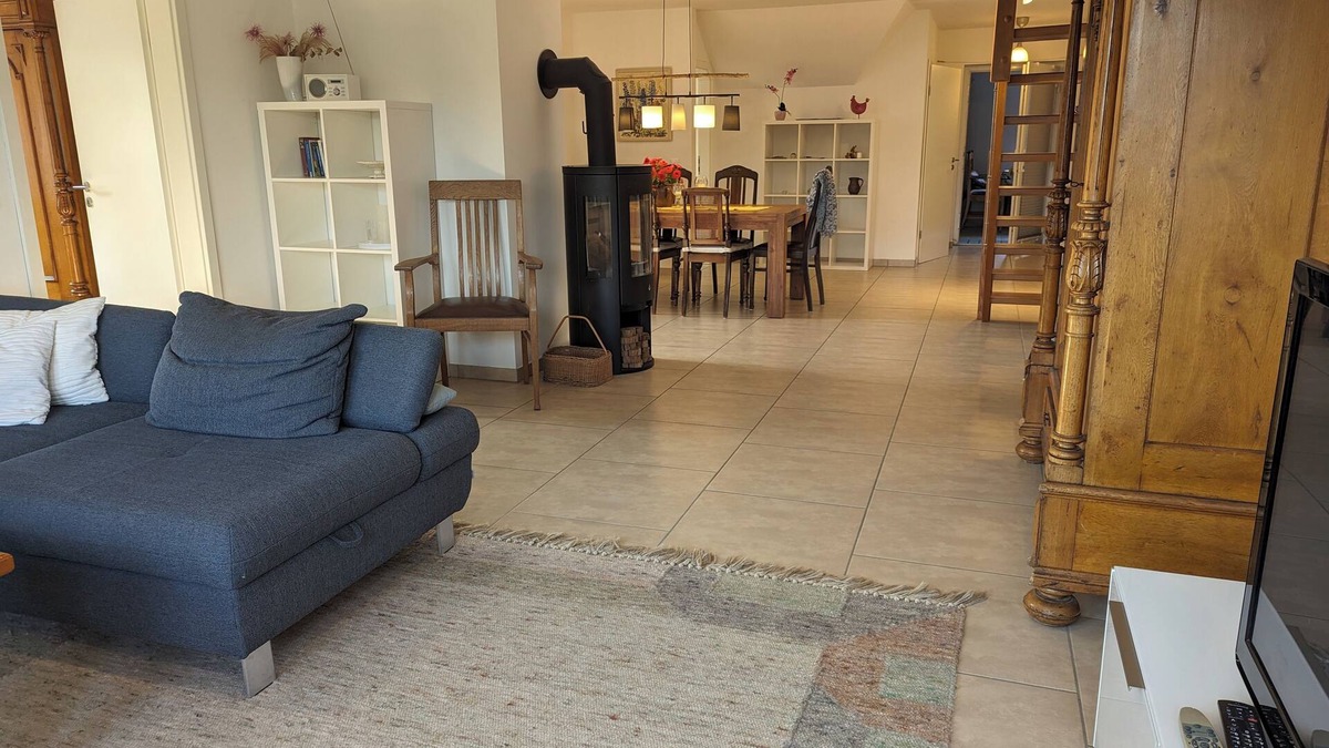 Himbergen Apartment | Heide Wendland apartment surrounded by a park-like garden
