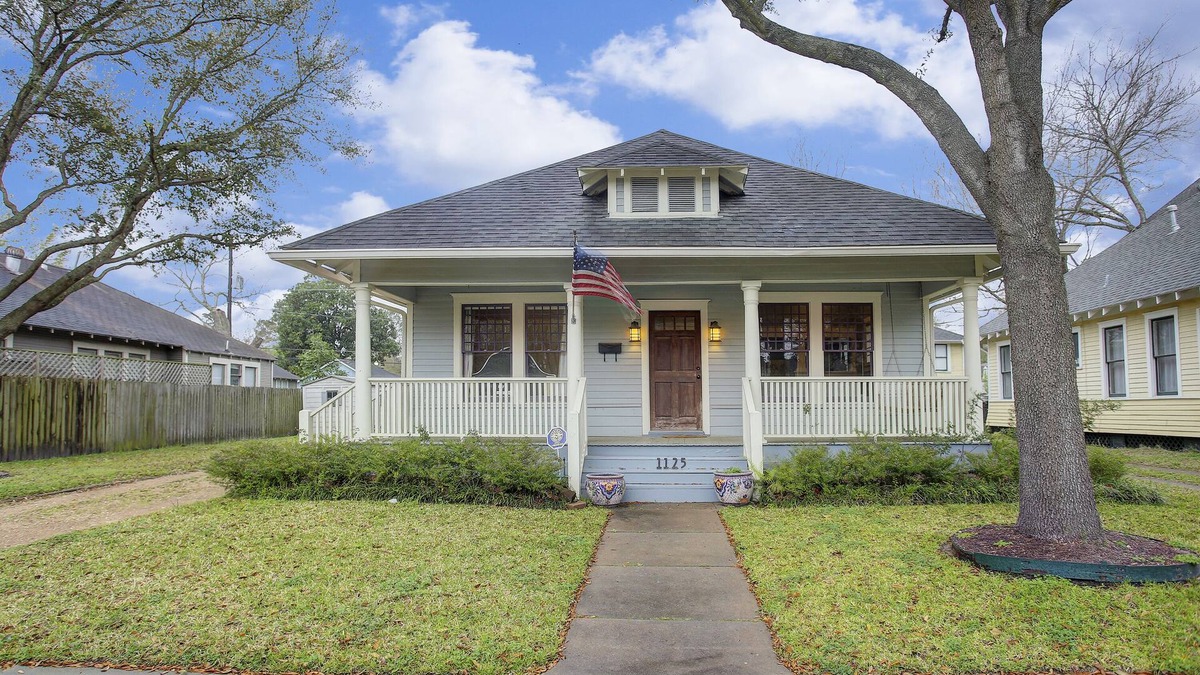 Houston Heights House | Heights VRBO since 2016. Five stars