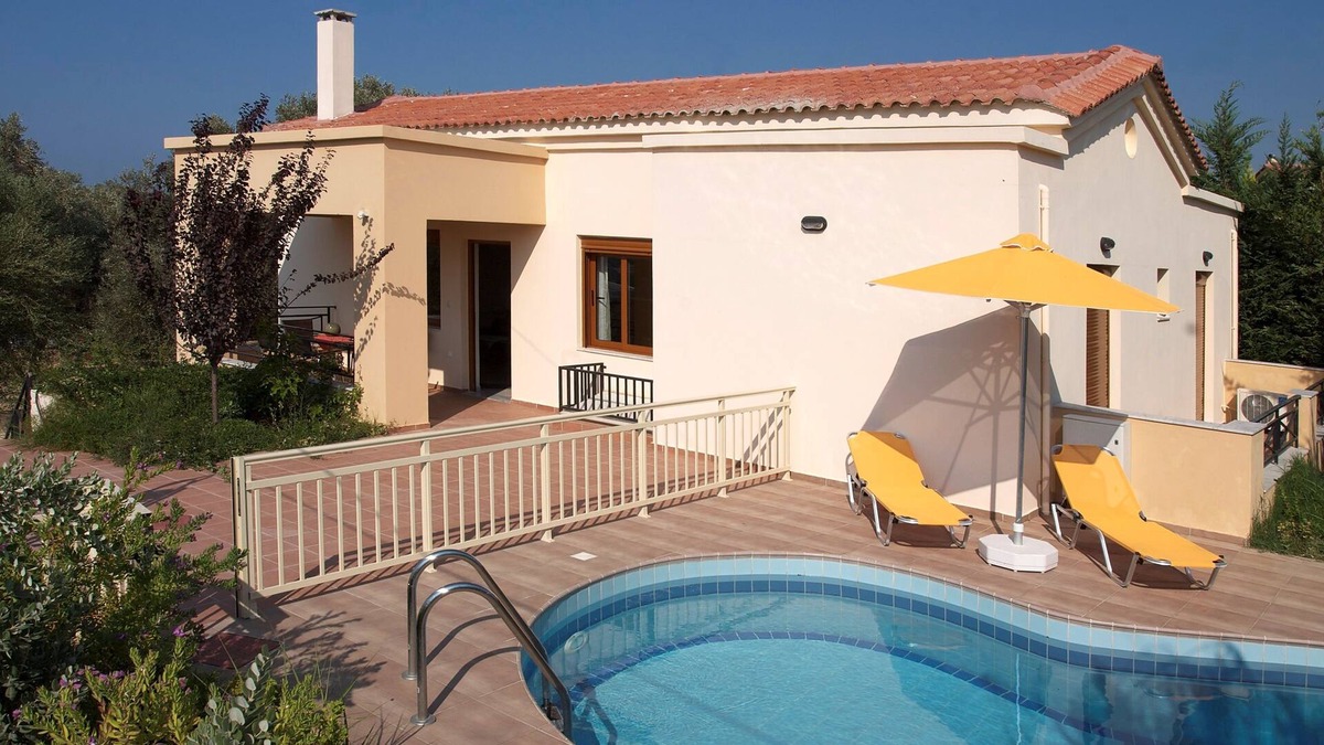 Houdetsi Villa | Helidonia Villas Stefanos