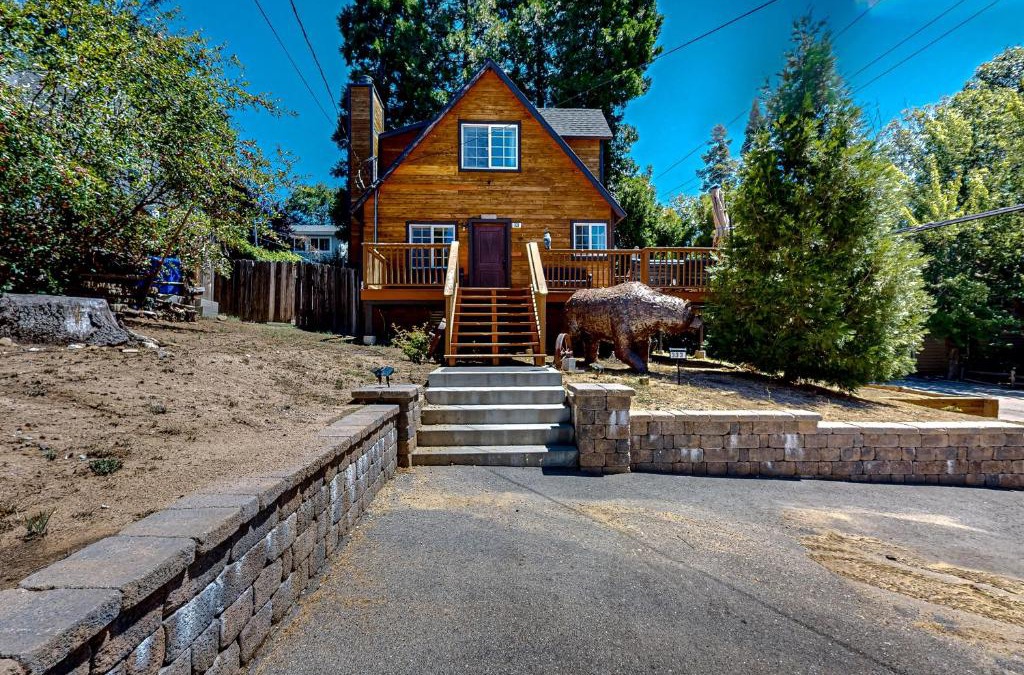 Cedar Glen House | Heliotrope Hideaway