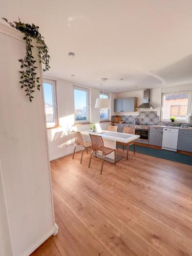 Lorsch Apartment | Helle und gemütliche Ferienwohnung in Lorsch