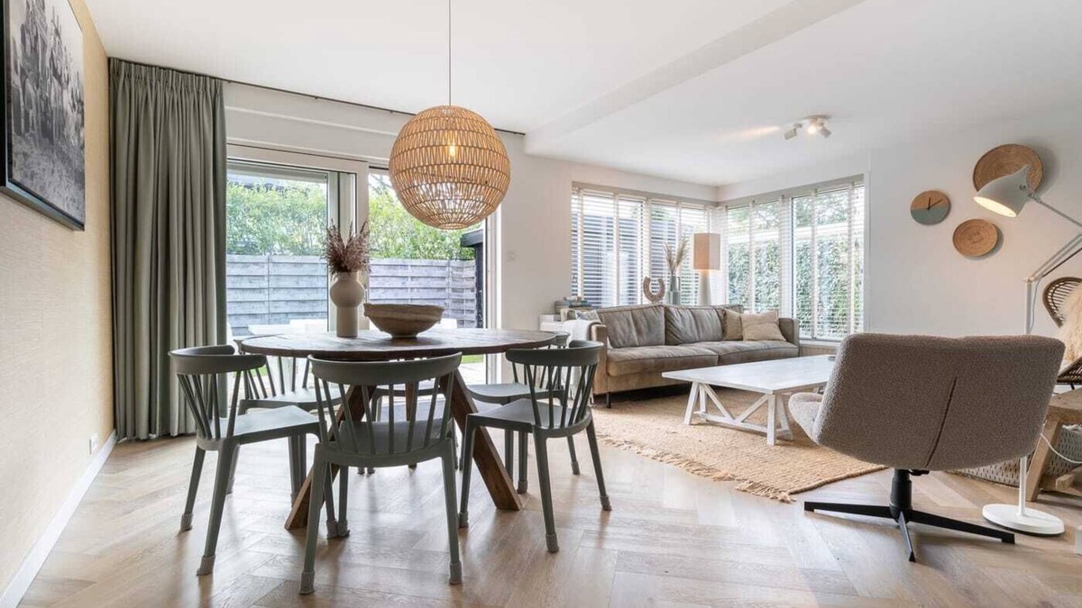 Groot Valkenisse House | Hello Zeeland - Vakantiewoning Beach Lodge Zilt