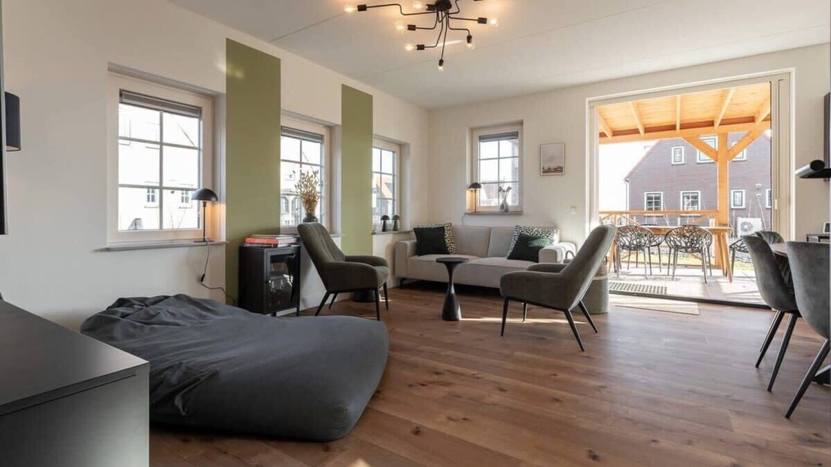 Ossenisse House | Hello Zeeland - vakantiewoning Knuitershoek 80