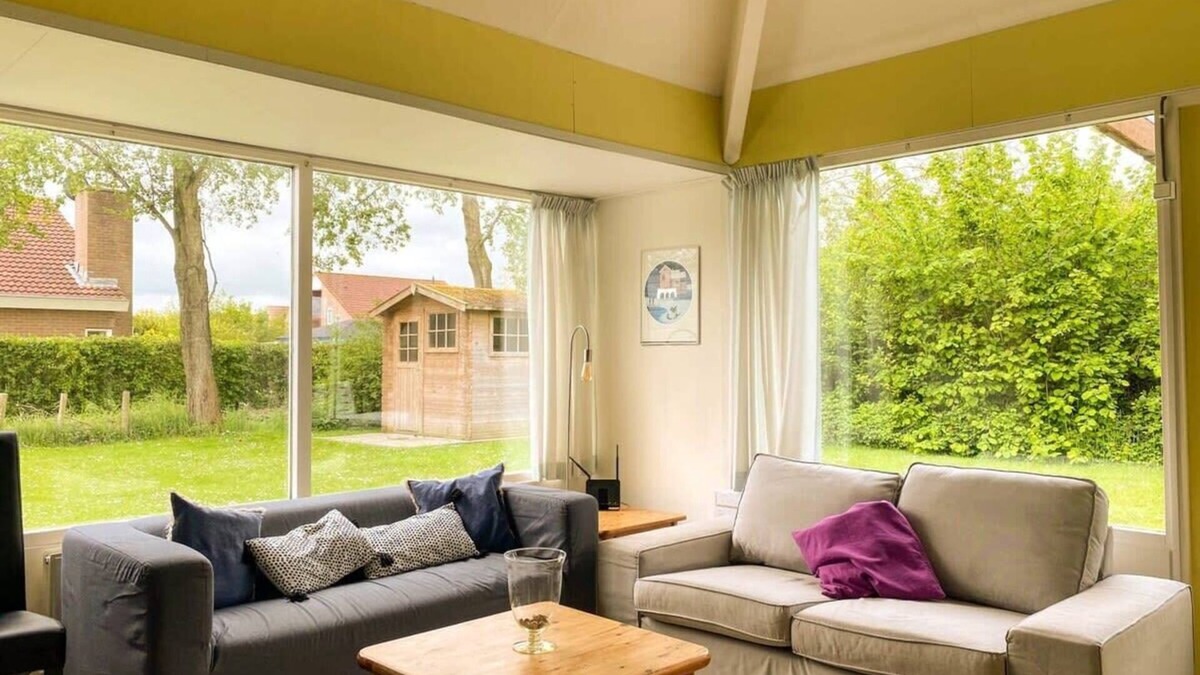 Breskens House | Hello Zeeland - Vakantiehuis Duinroos 167