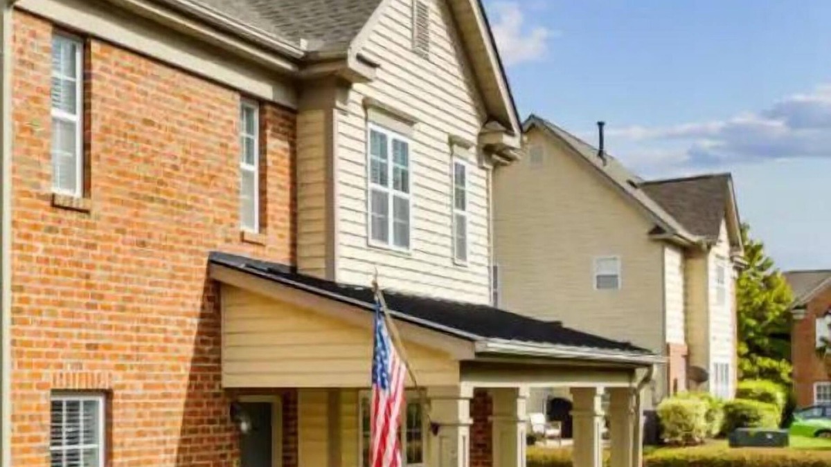 Brier Creek Country Club House | Helluva Haven - near RDU, RTP, & Cary - 2 BD & 2.5 Bath