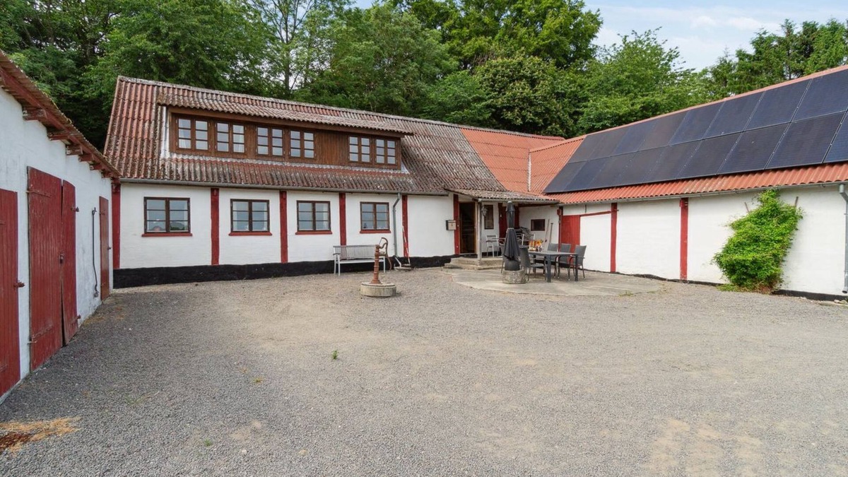 Østermarie House | "Helmer" - 3km from the sea by Interhome