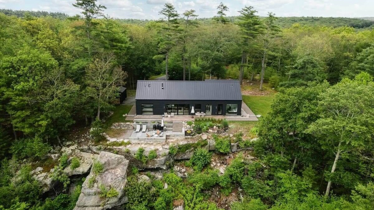 Narrowsburg House | Hemlock Cliffhouse: Secluded with Stunning Views