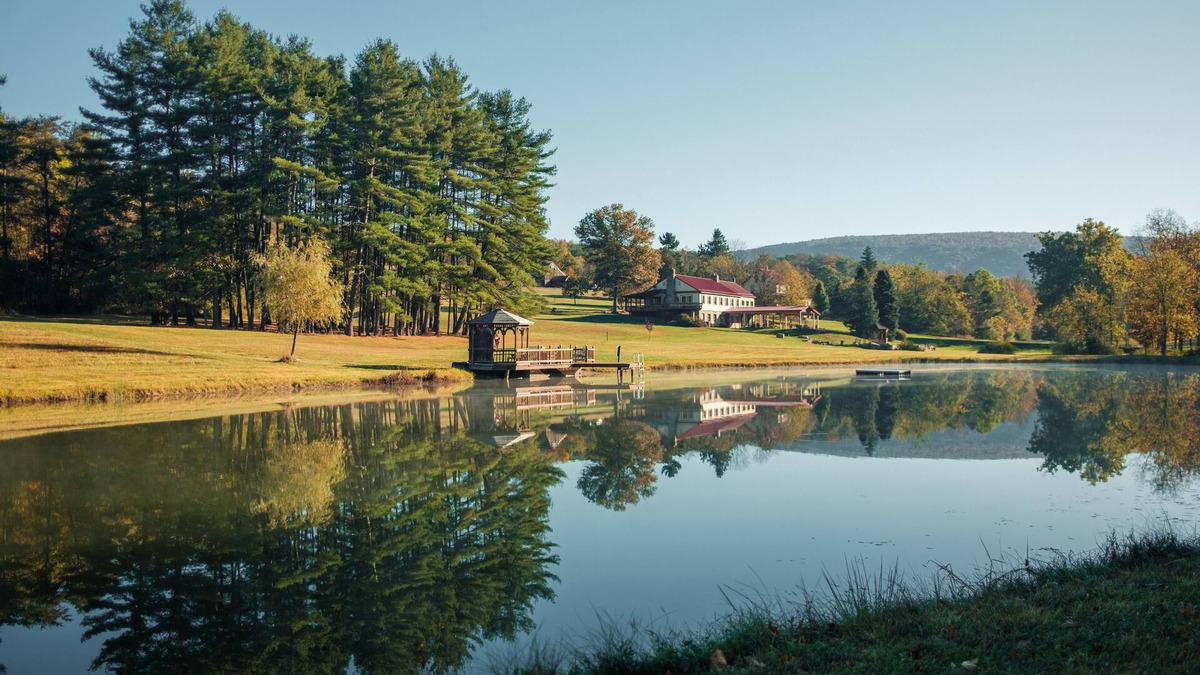 Fishertown Ski Chalet | Hemlock Hills Farm