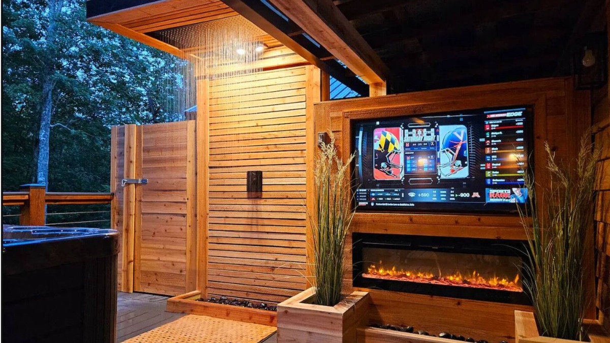 Wellington Cabin | Hemlock & Jade