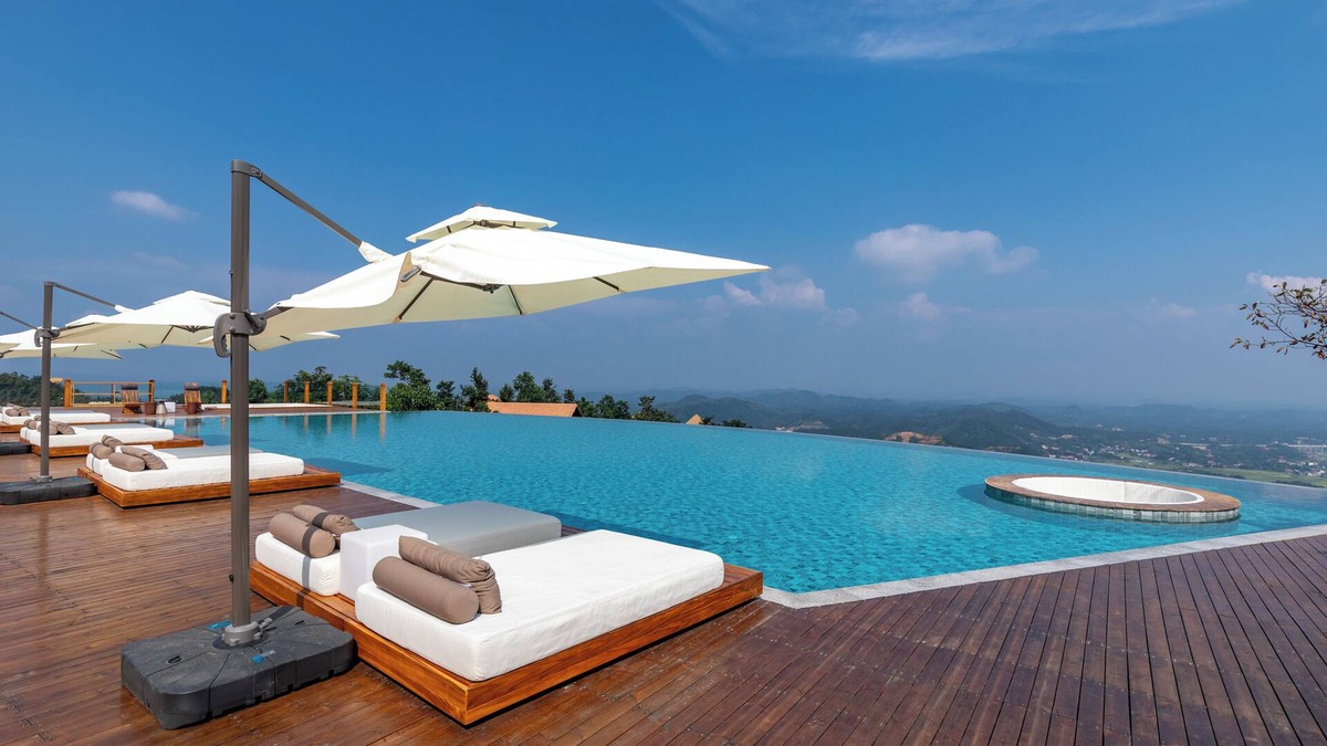 Hengshan County Hotel | Hengshan No.5 Valley Cliff Homestay