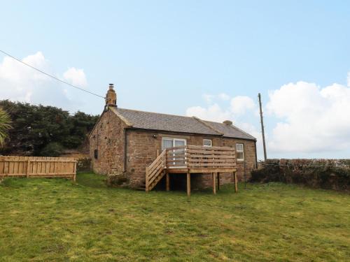 Chathill House | Henhill Lodge