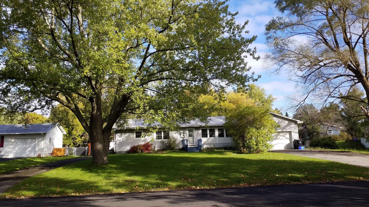 Rochester House | HENRIETTA HOUSE, 3 BEDROOM KING & QUEEN, 2 BATHROOMS