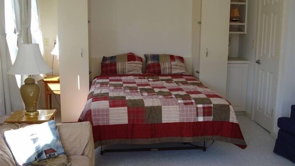 Mid-Coast and Islands Cottage | Henry's HideaWay Harpswell 2 Person Saturday to Saturday