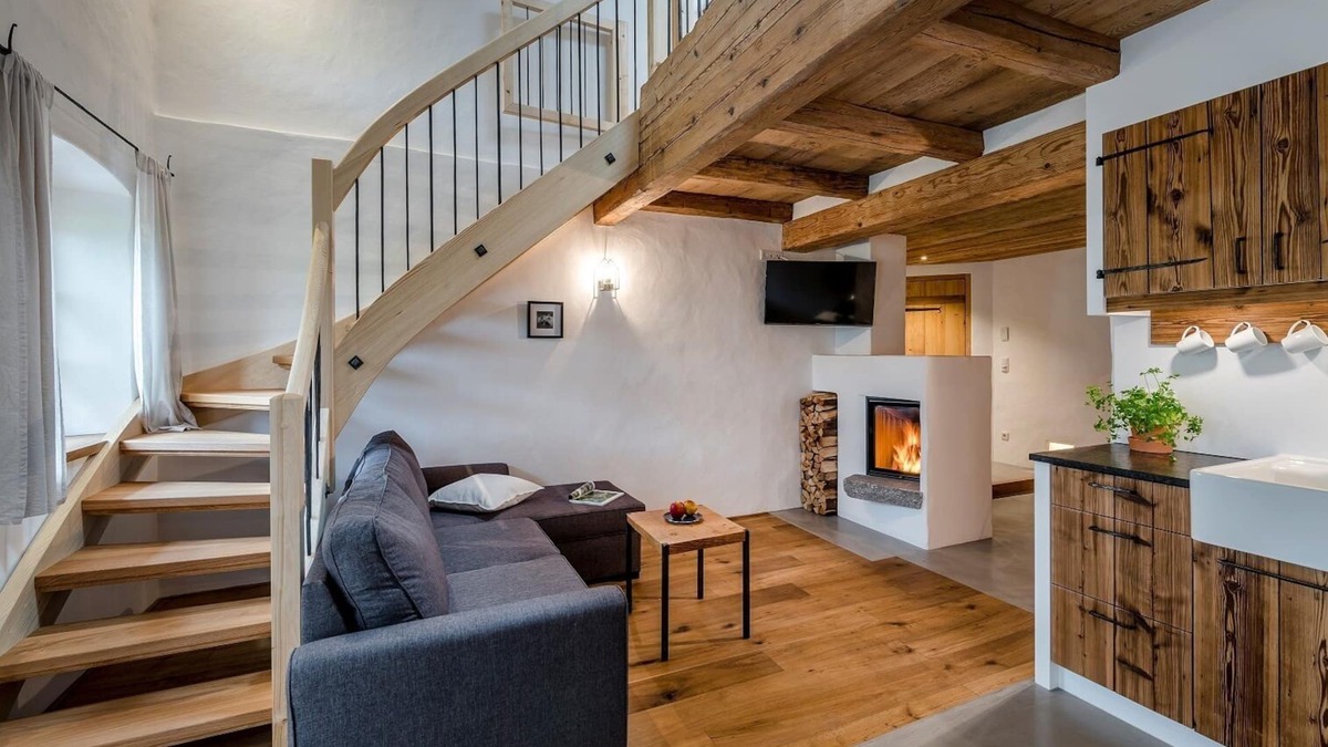 Eggstatt Apartment | Herbal chamber 98sqm, 3 bedrooms, 2 bathrooms, fireplace, sauna, balcony