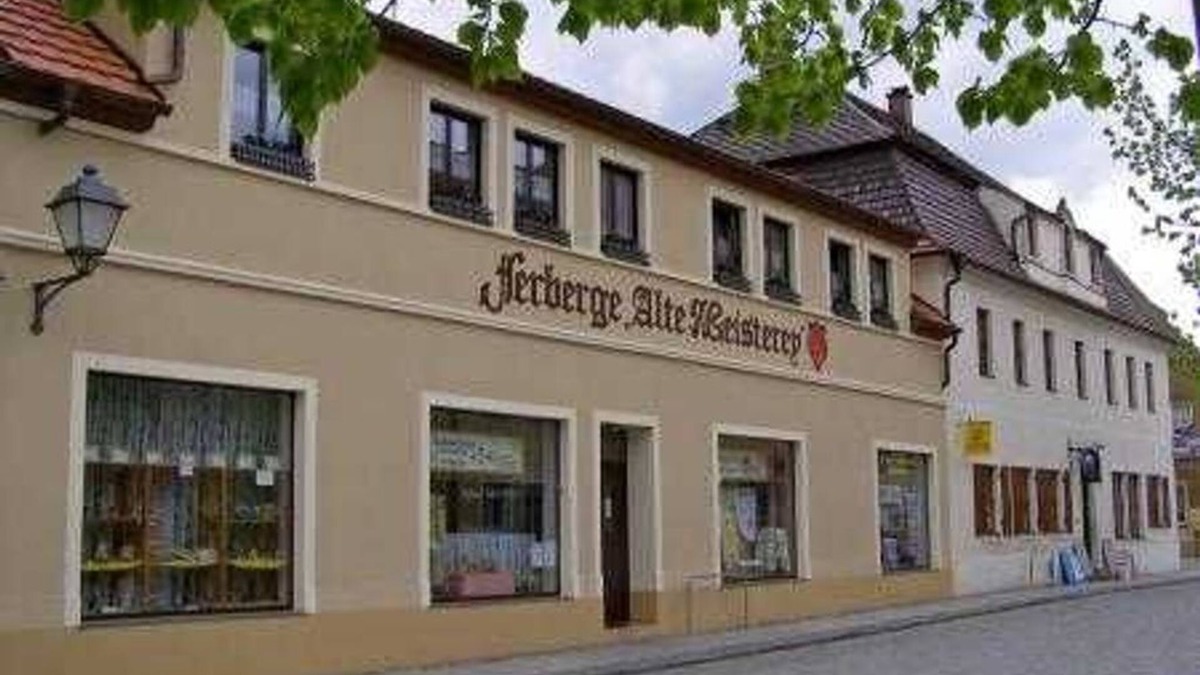 Muhlberg Apartment | Herberge Alte Meisterey - Einzelzimmer Online