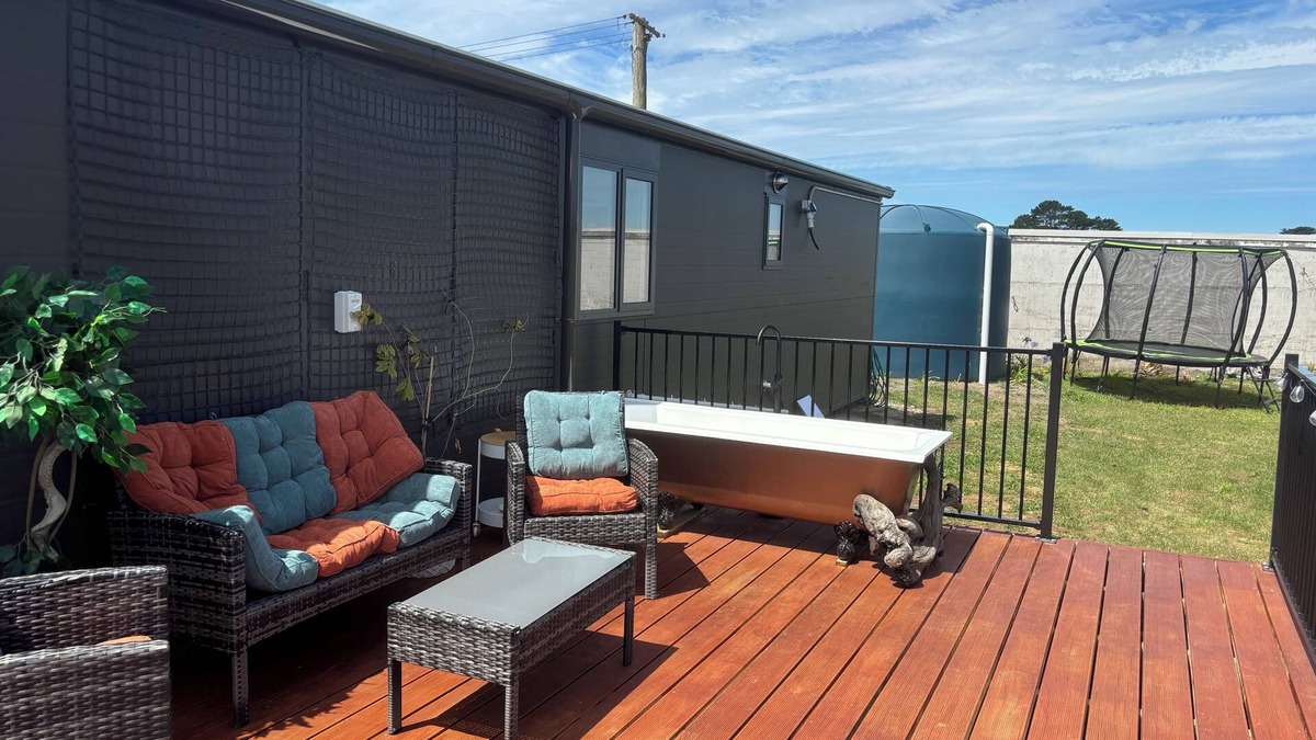Auroa Other | Herd Retreat