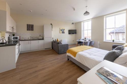 Hereford Apartment | Hereford City Centre - Apartment 6, Isabella House - Modern Apartment In The Heart of The City - Sleeps 4 Guests - Hosted by RENTMYHOUSE
