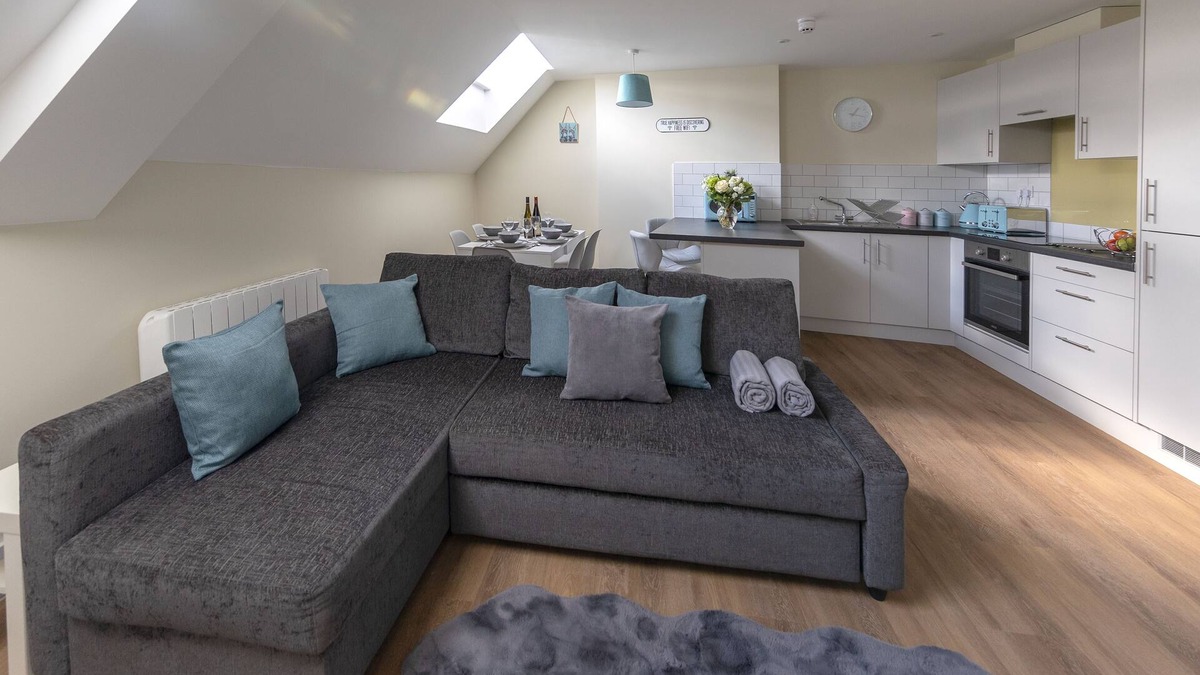Hereford Apartment | HEREFORD CITY CENTRE – Apartment 8: Modern 2-Bed in City Centre, Sleeps 6