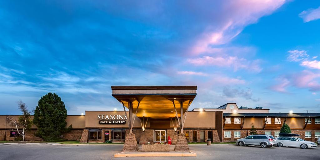 Taber Hotel | Heritage Inn Hotel & Convention Centre - Taber