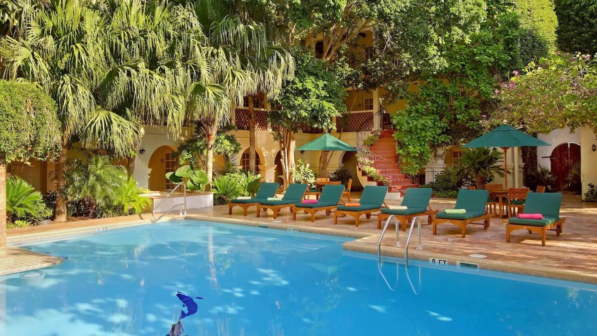 Western Division Hotel | Heritage-Style Haven w/Peaceful Views Near Downtown Attractions, Vibrant Dining
