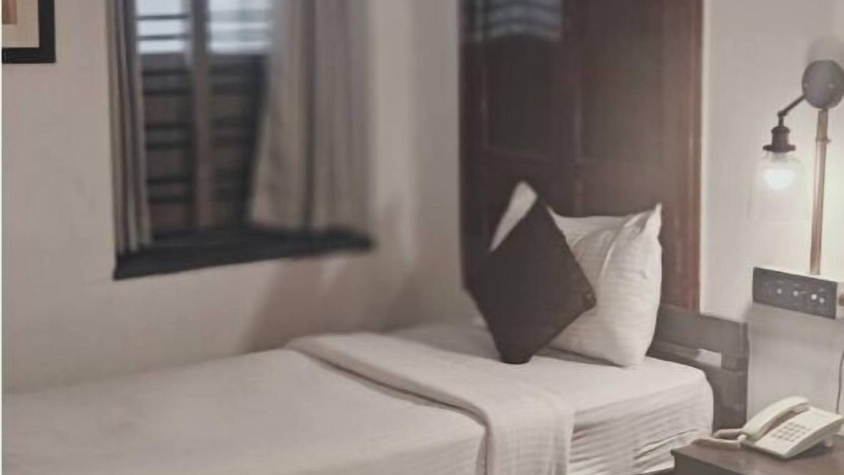 Royapettah Apartment | Heritage Style Studio Apartment In Royapettah