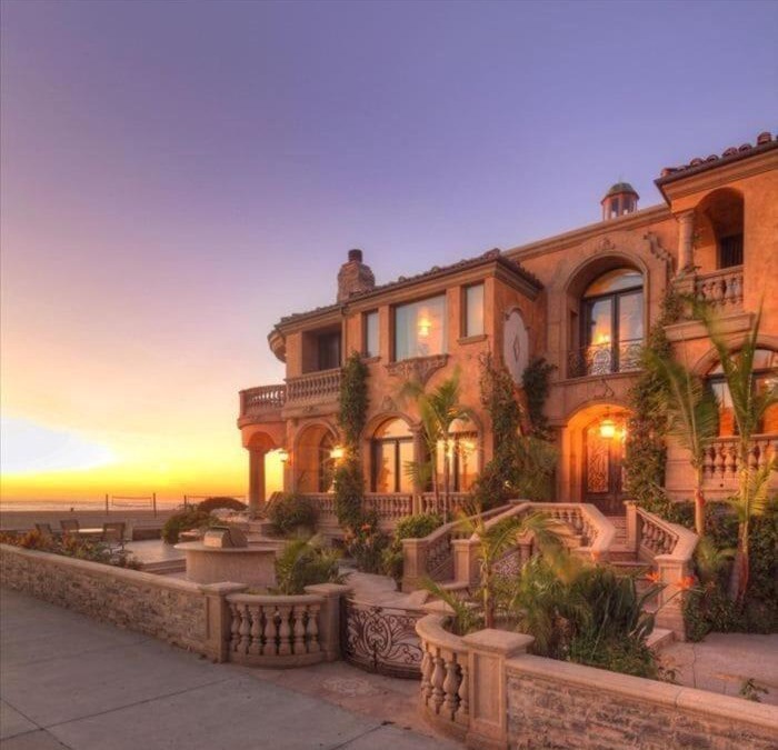Hermosa Beach House | Hermosa Beach Strand Mansion