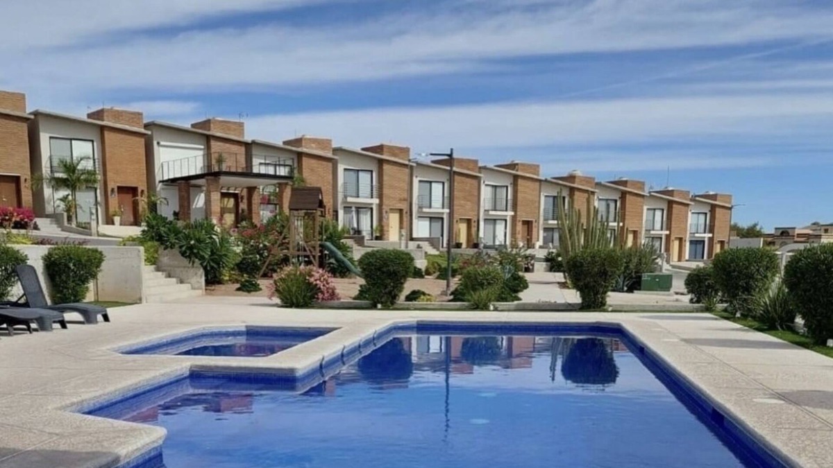 Hermosillo Villa | Hermosa Villa con Vista al Campo de Golf