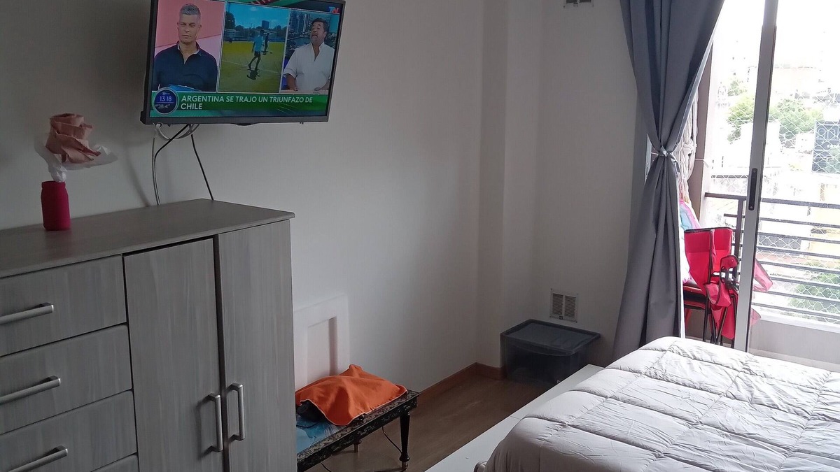 Comuna 10 Apartment | Hermoso Departamento en Buenos Aires con Balcon y Terraza Totalmente Equipado!