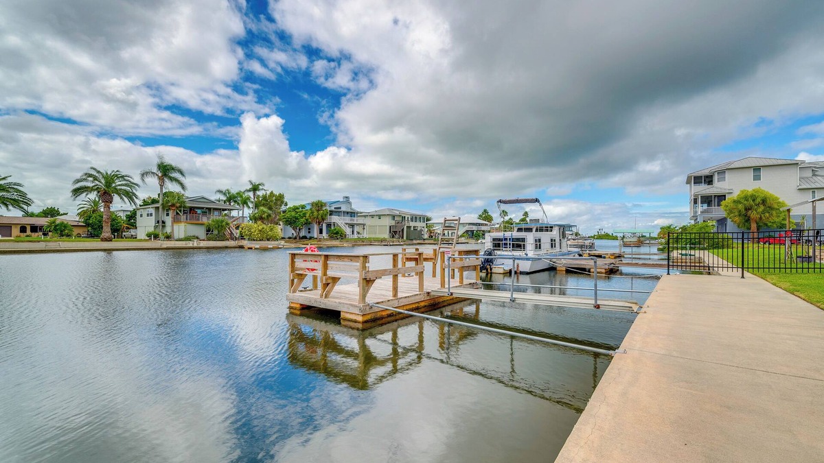 Spring Hill Cottage | Hernando Beach Waterfront Home w/Boat Dock & Deck