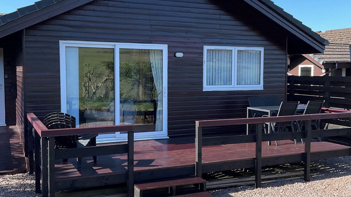 Dumfries Cabin | Heron Lodge, edge of Mabie Forest with breathtaking surrounding views Sleeps 4 .