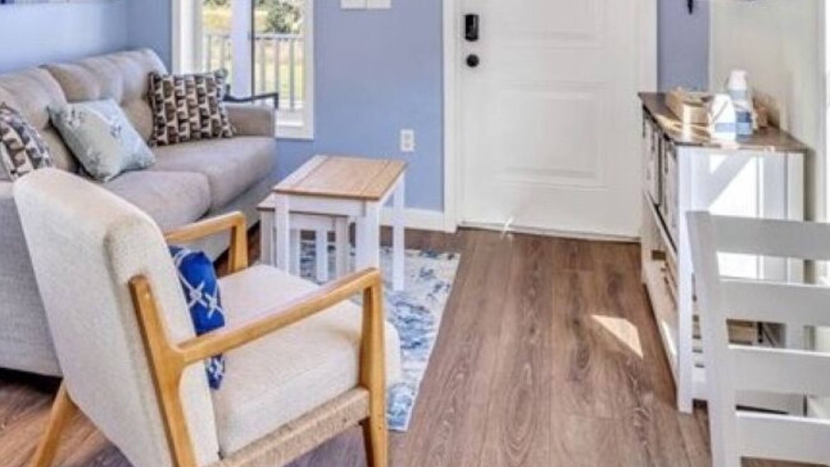 Pass Christian Cottage | Heron's Nest Beach Cottage Pass Christian - Walk to Beach and Downtown!