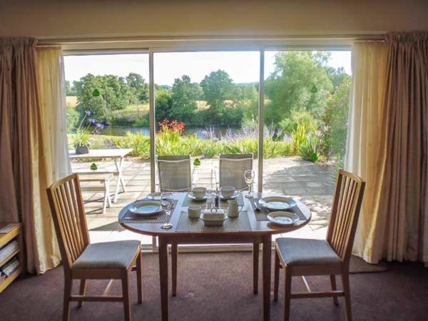 Byford Apartment | Herons