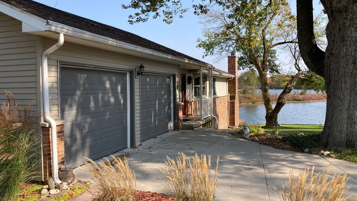 Quincy House | Herons Landing - Lakefront Home on Marble Lake - Sleeps 11