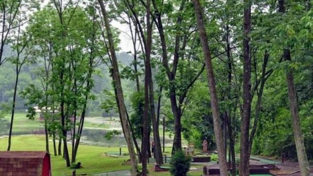 Lebanon - Pine Grove RV Rental | Hershey RV & Camping Resort