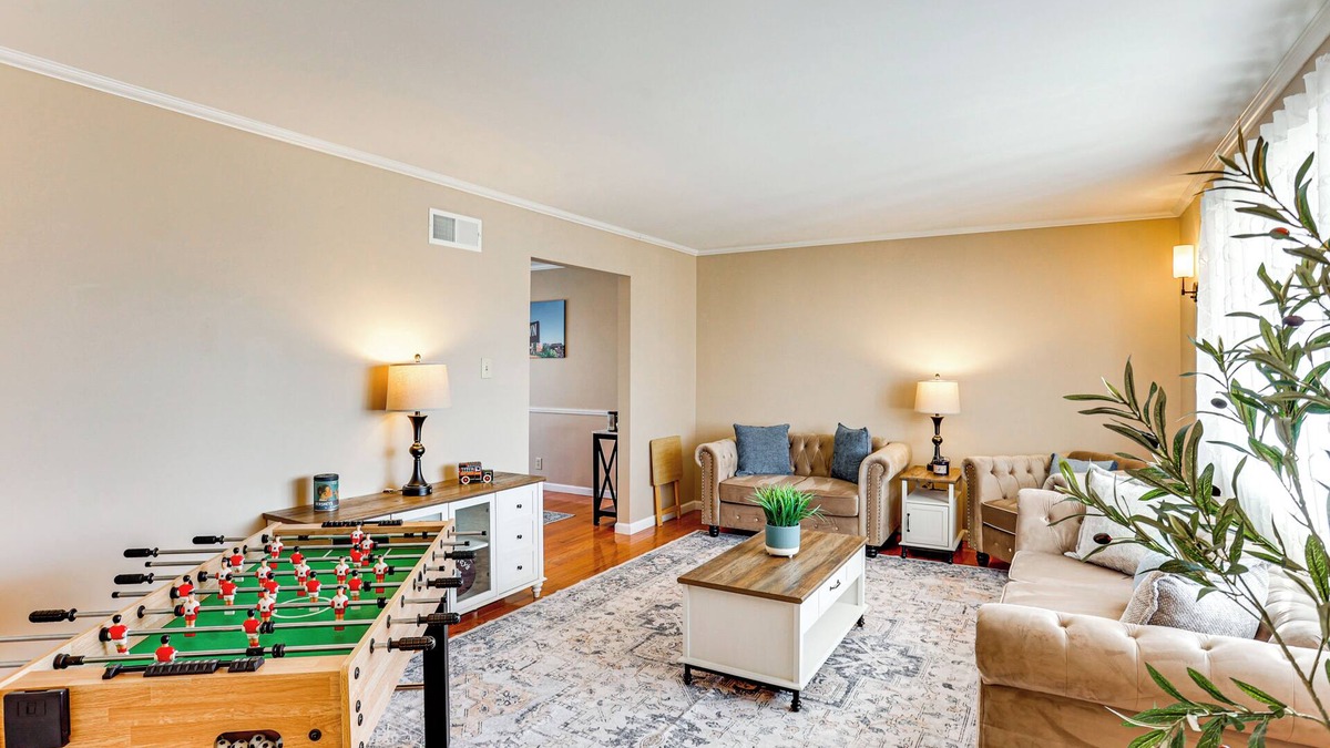 Palmyra House | Hersheypark 6 Mi Away: Family Getaway w/Fire Pit