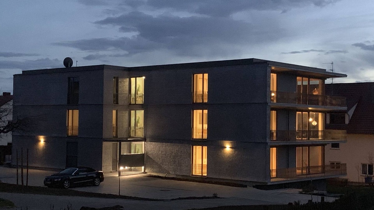 Stetten Apartment | Herzlich Willkommen im Lichtdurchfluteten Barrierefreien Apartment Taube