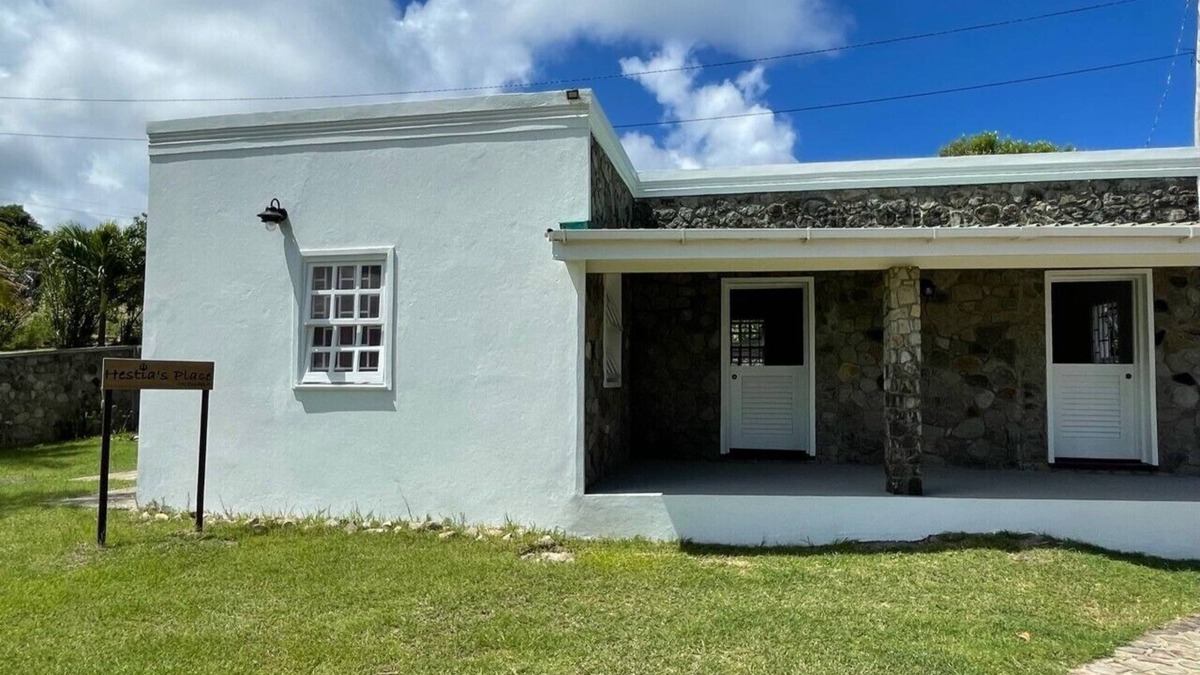 St. Patrick Cottage | Hestia's Place
