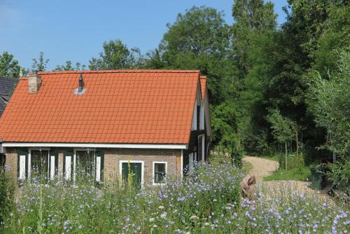 Kamperland House | Het Kunstenaarshuis