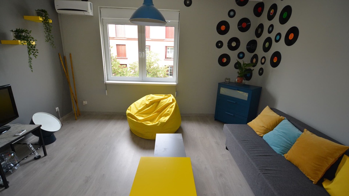 Dorcol Apartment | Hi! Looking for place to stay in Belgrade? Try Dorćol Dwellings Vinyl Apartment!