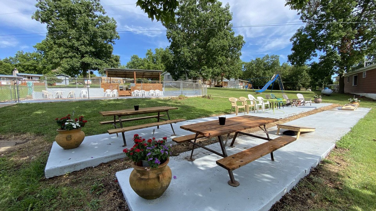Pittsburg Cabin | Hickory Grove Hideaway - Cabin 7