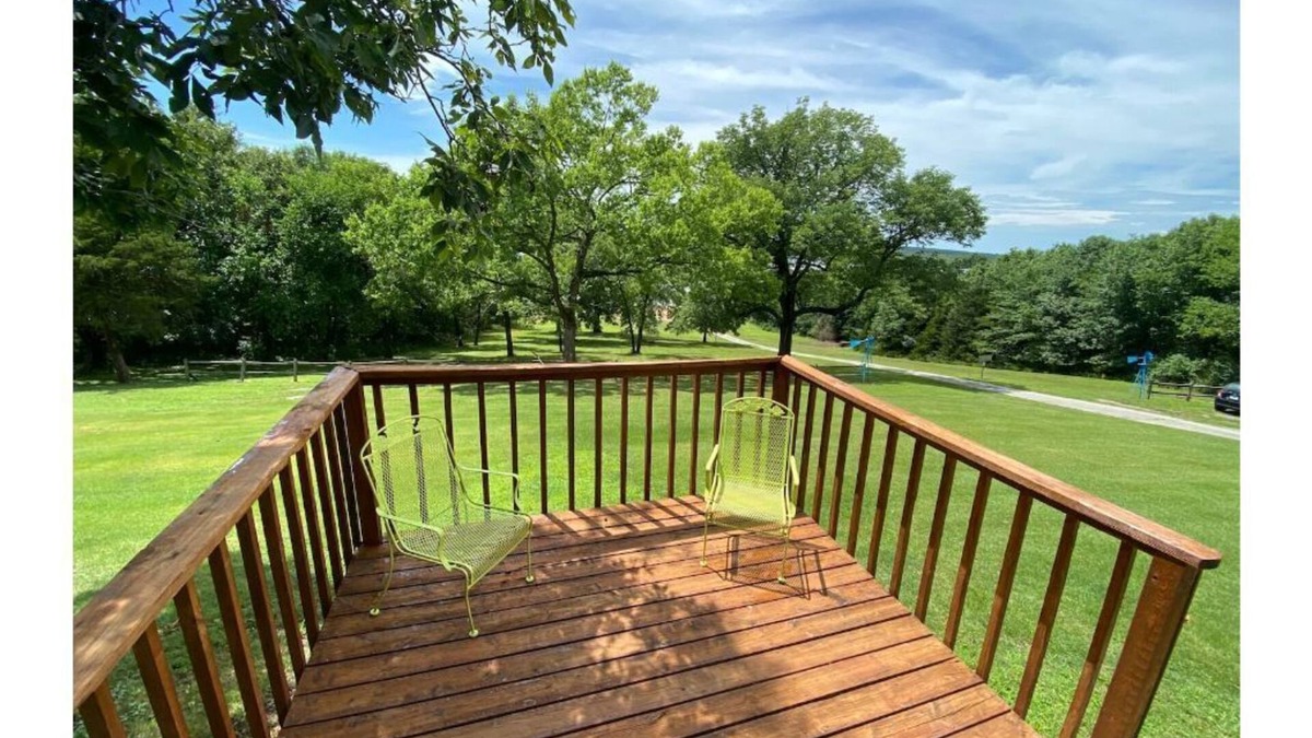 Pittsburg Cabin | Hickory Grove Hideaway - Cabin 1