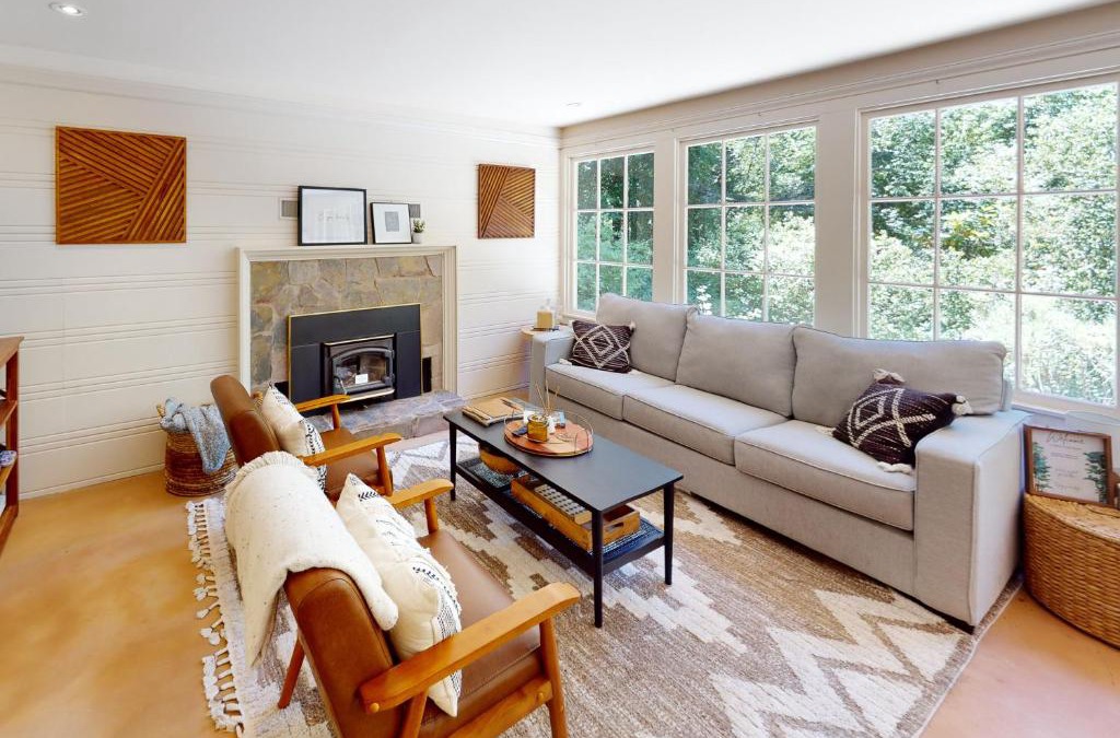 Forestville House | Hidden Acres Retreat