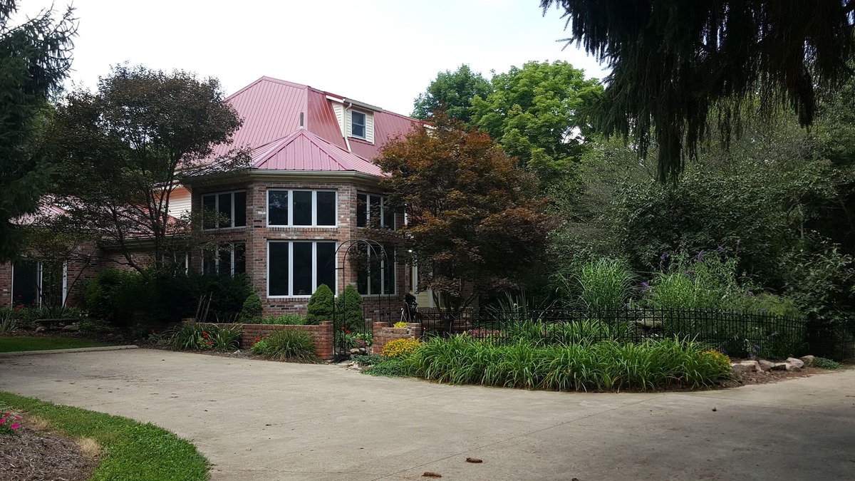 Homerville House | Hidden Ariel Resort Home