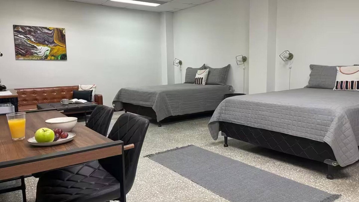 Amon Apartment | Hidden Gem Apt. in Heart of DT