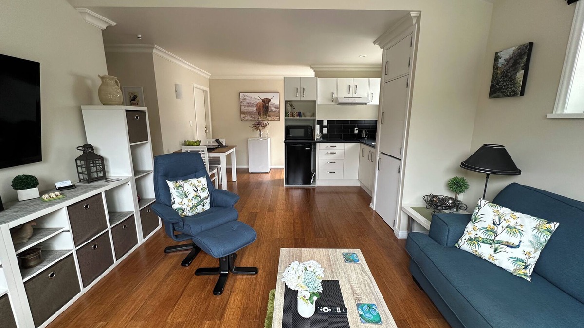 Silverstream Bed & Breakfast | Hidden Gem - Bed & Breakfast