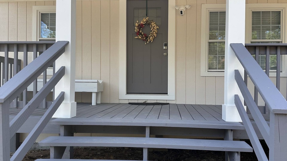 Flowery Branch House | Hidden gem near Lake Lanier, smart TV’s